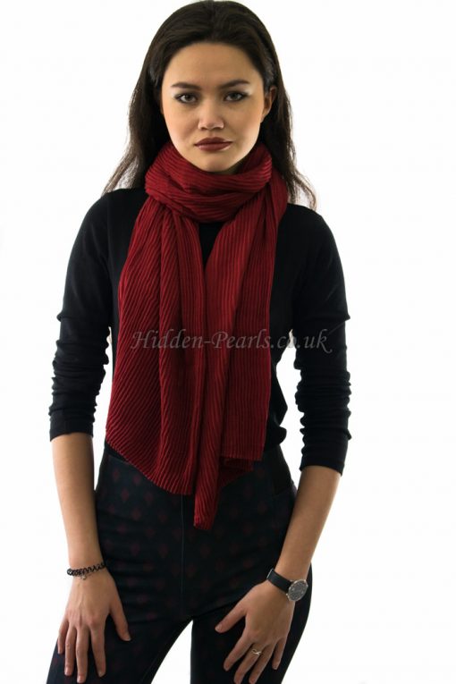 Crinkle Scarf - Cardinal Red