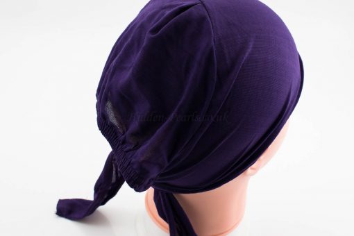 Bonnet Underscarf - Aubergine back - Hidden Pearls