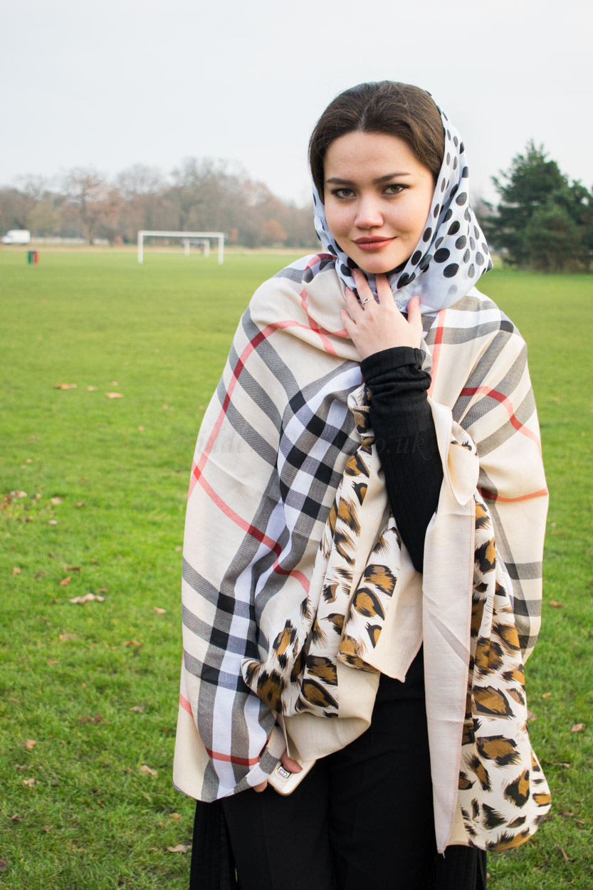 log skitse Ananiver Burberry Hijab » Hidden Pearls