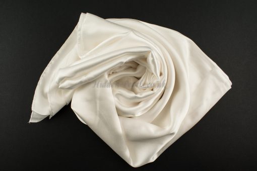 white-plain-silk2