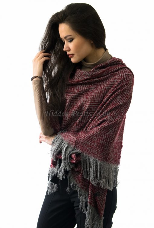 Overzized Fluffy Fringed Scarf Red & Grey 2