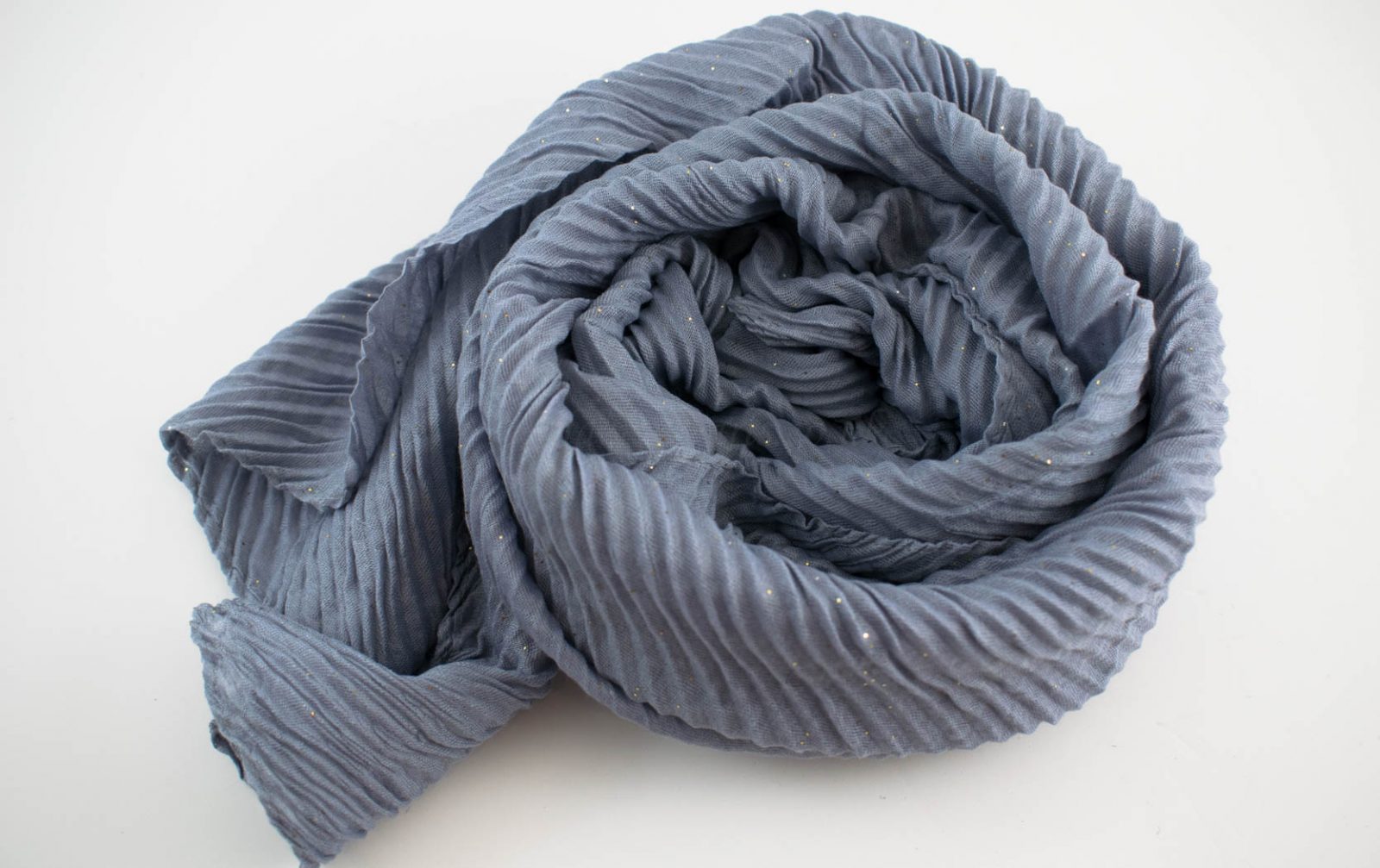 crinkle hijab with pearls
