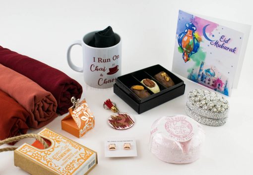 Deluxe Eid Gift Box With Mug - Women - Hidden Pearls.2