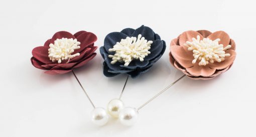 Big Petal Pins - Hidden Pearls 1