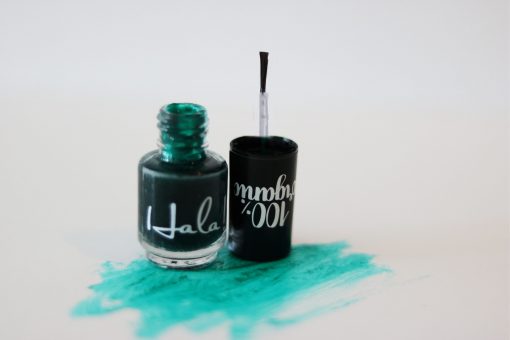 Hala! Nail Stain - green - Hidden Pearls