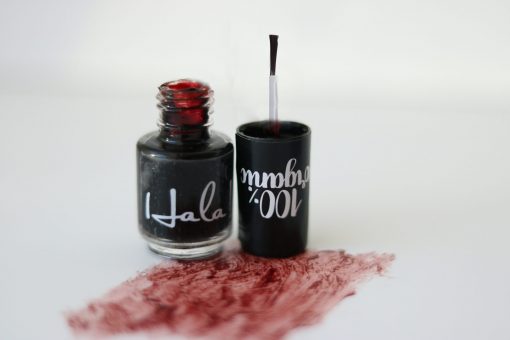 Hala! Nail Stain - Maroon - Hidden Pearls